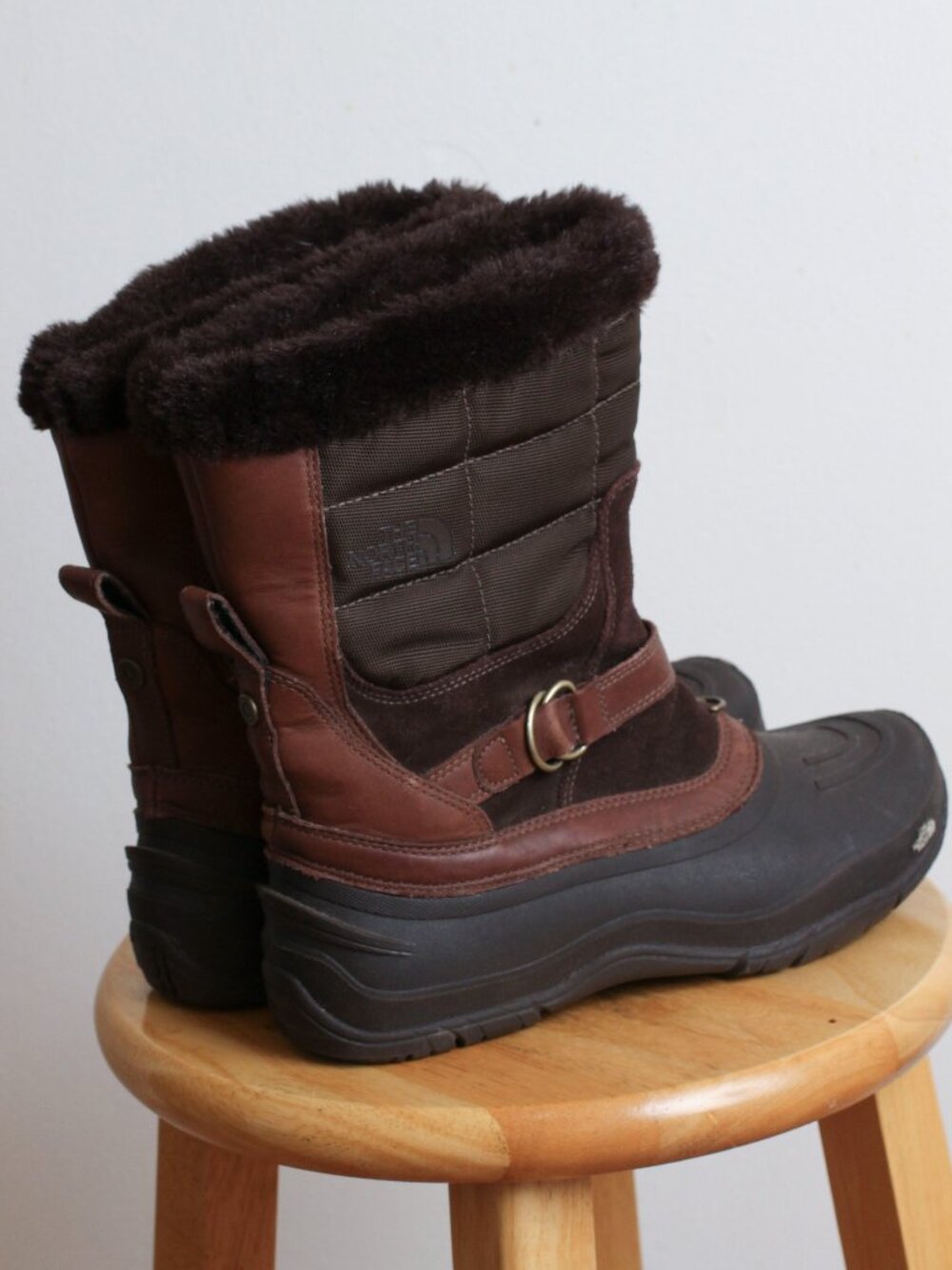 The North Face Chilkat III PrimaLoft Insulated Waterproof Winter Boots Womans 9 - Picture 2 of 8